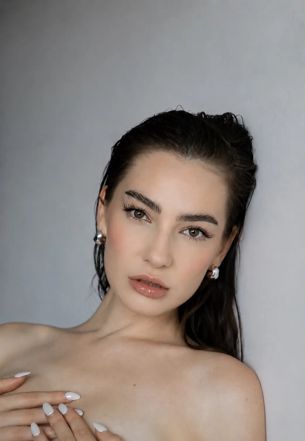 Martyna Jablonski — natural makeup portrait